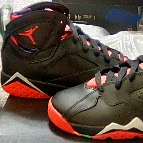 Jordan 7 Retro Marvin The Martin Kids - Picture 4 of 6